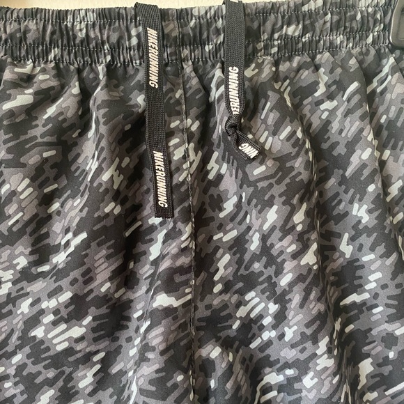 Nike Dri-Fit Running Shorts - Picture 8 of 10